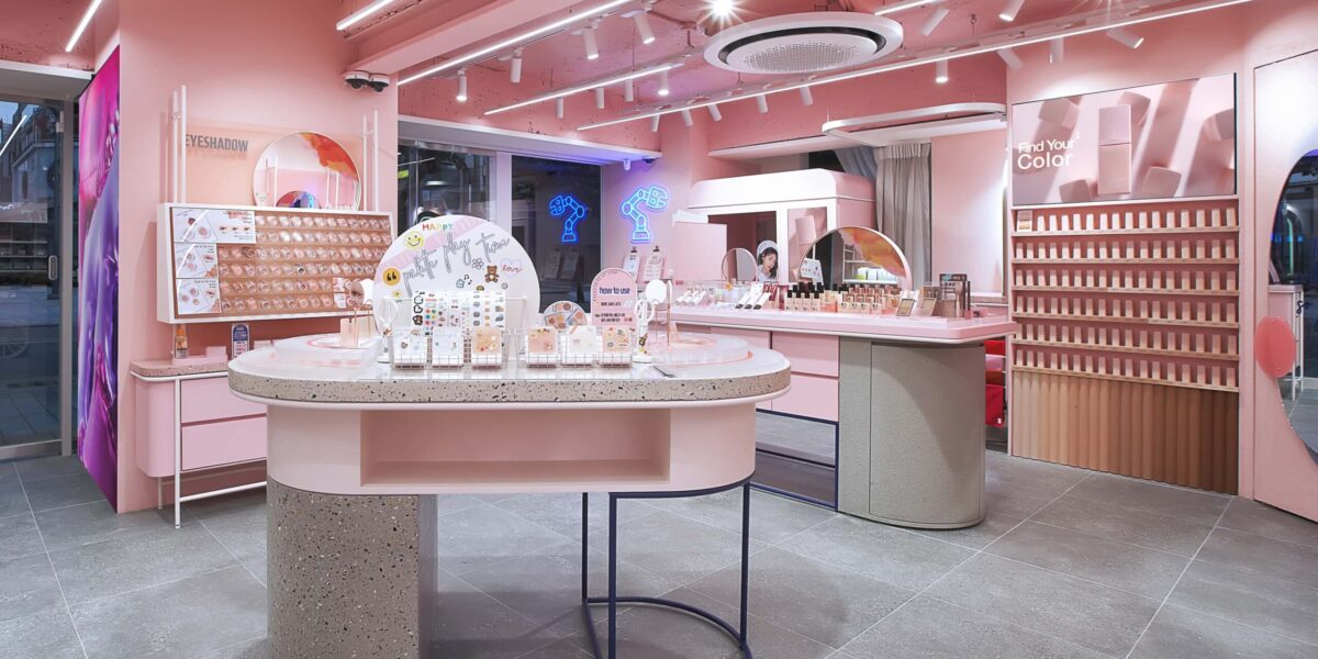 ETUDE House - Interior Store Design